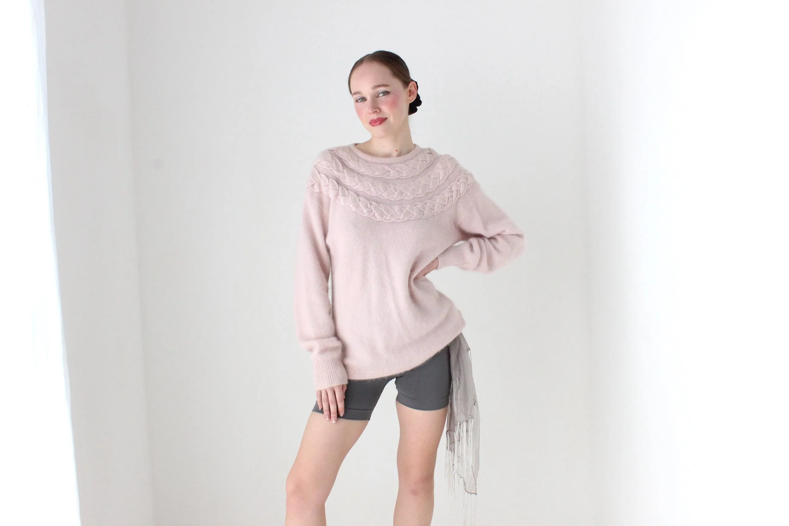 BALLETCORE 80s Soft Angora / Lambswool Sweater