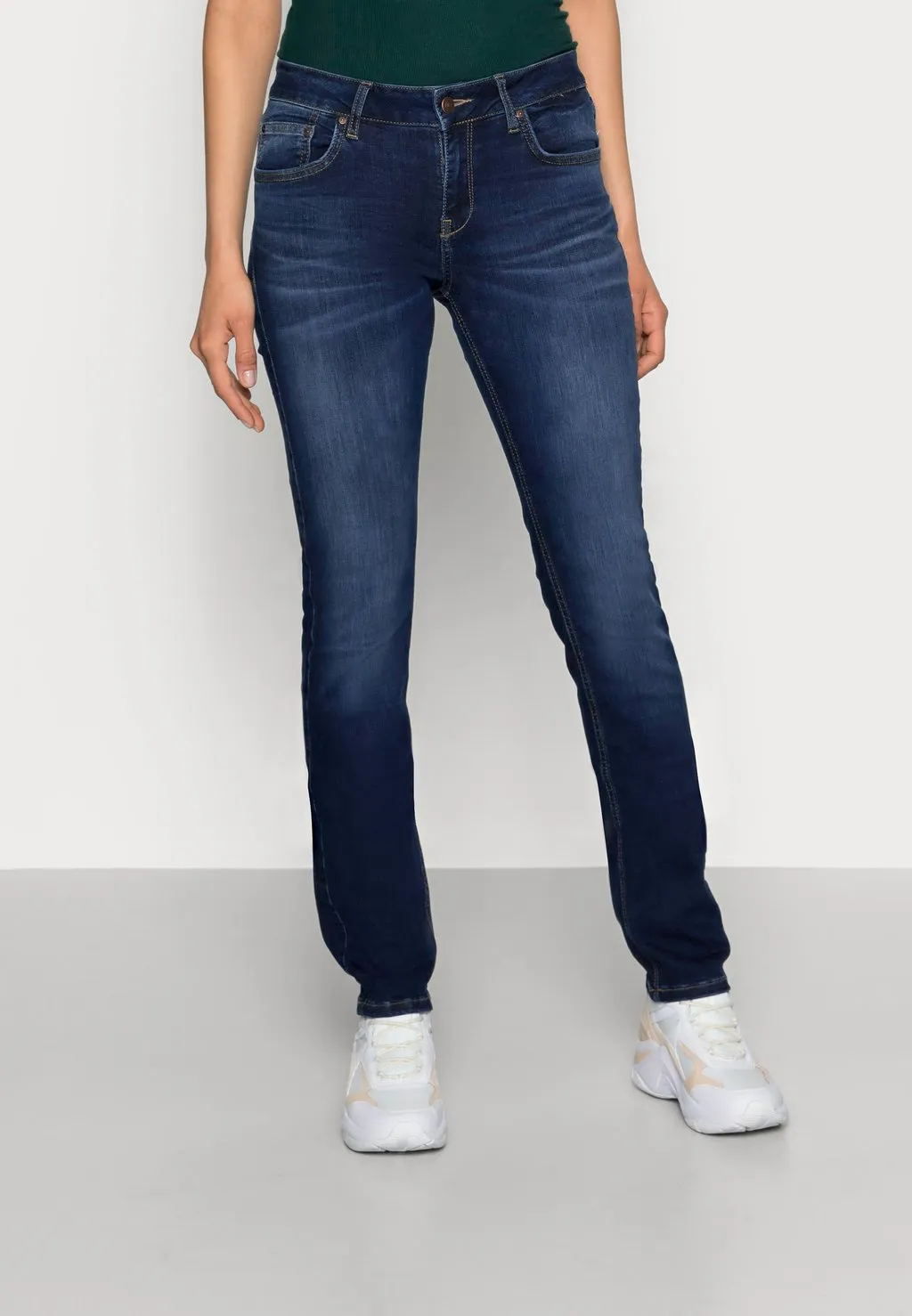 LTB slim fit jeans