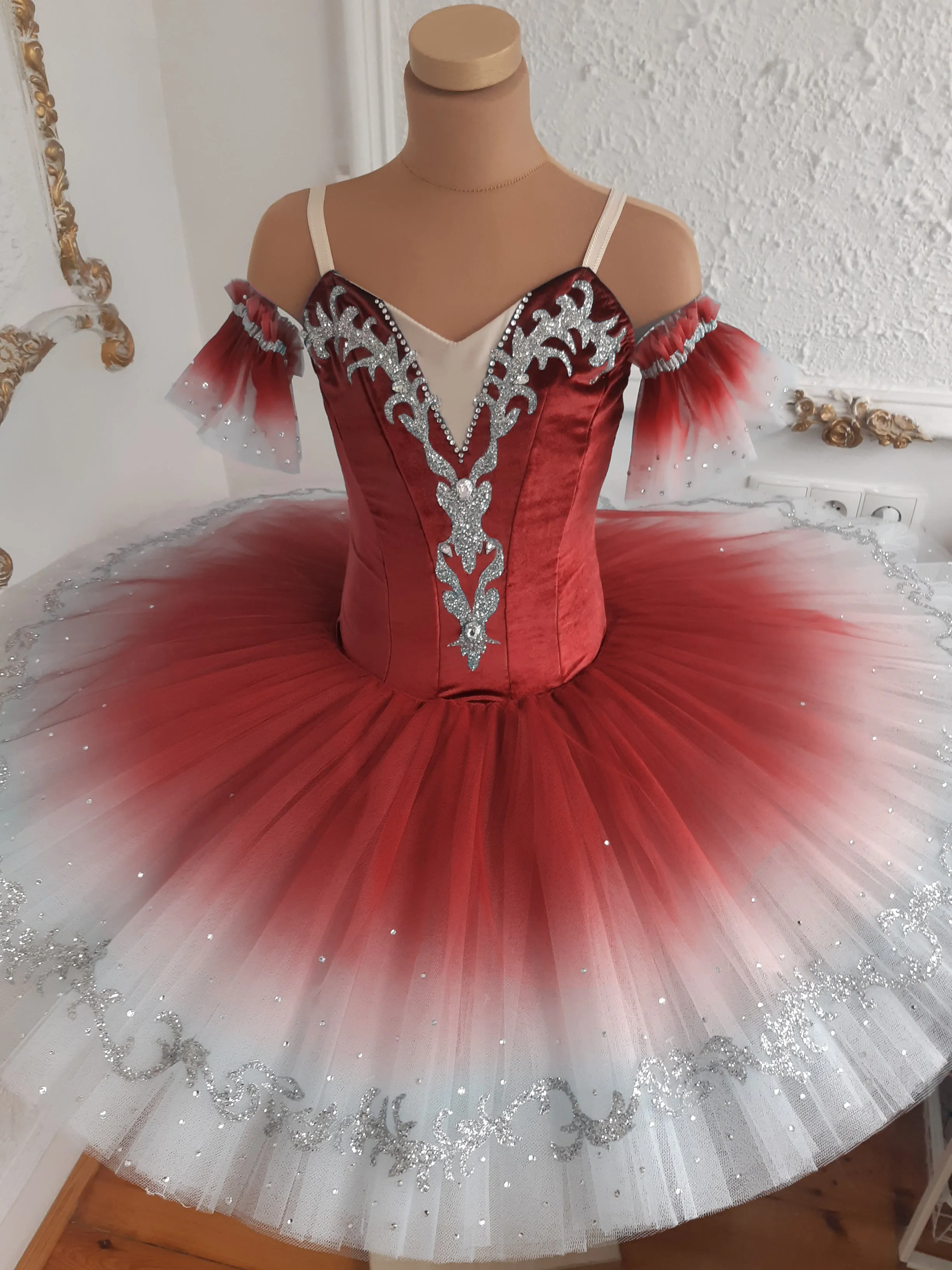 Paquita Variations and Coda