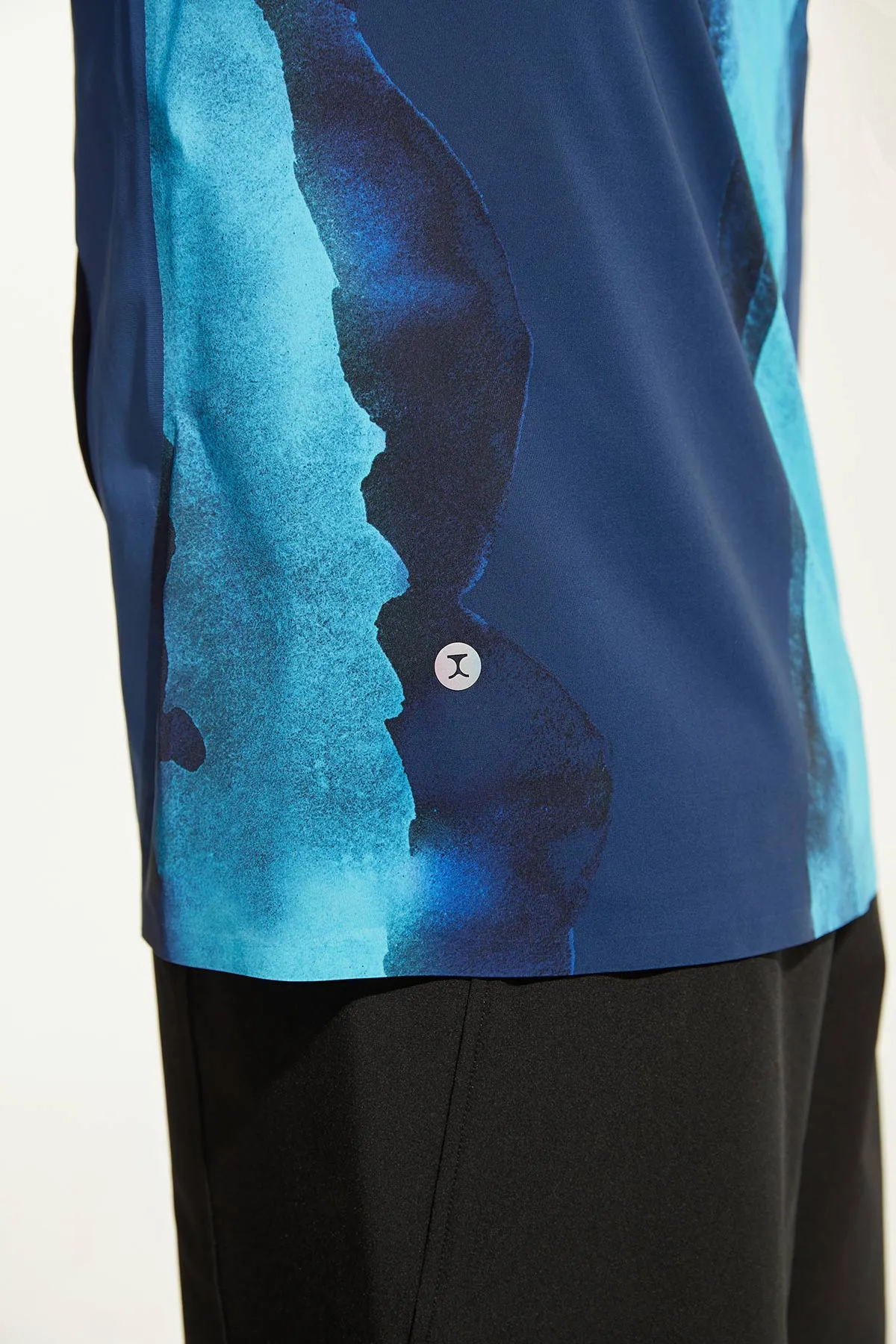 Pocket Seamless Breezy Jacket