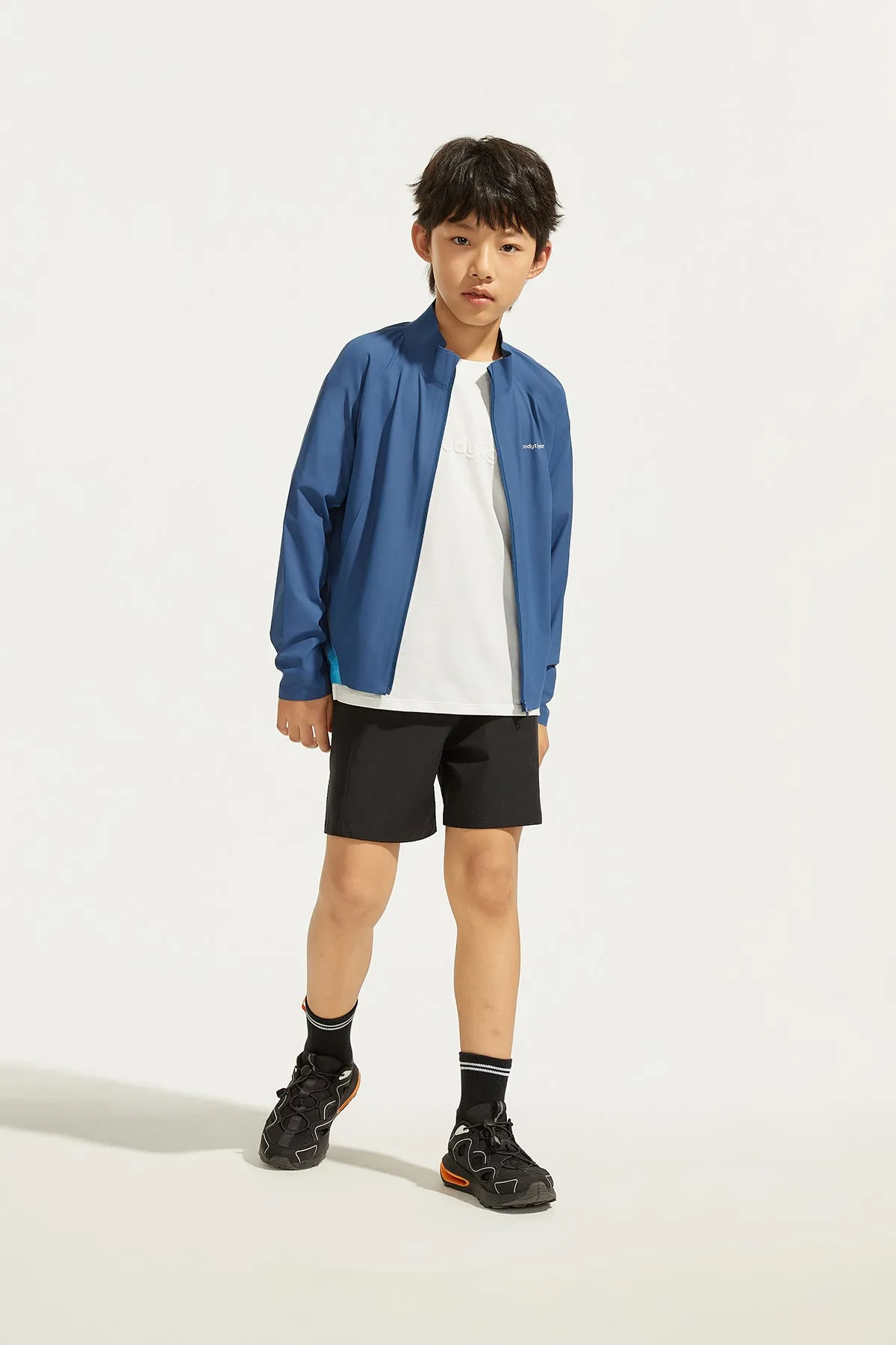 Pocket Seamless Breezy Jacket