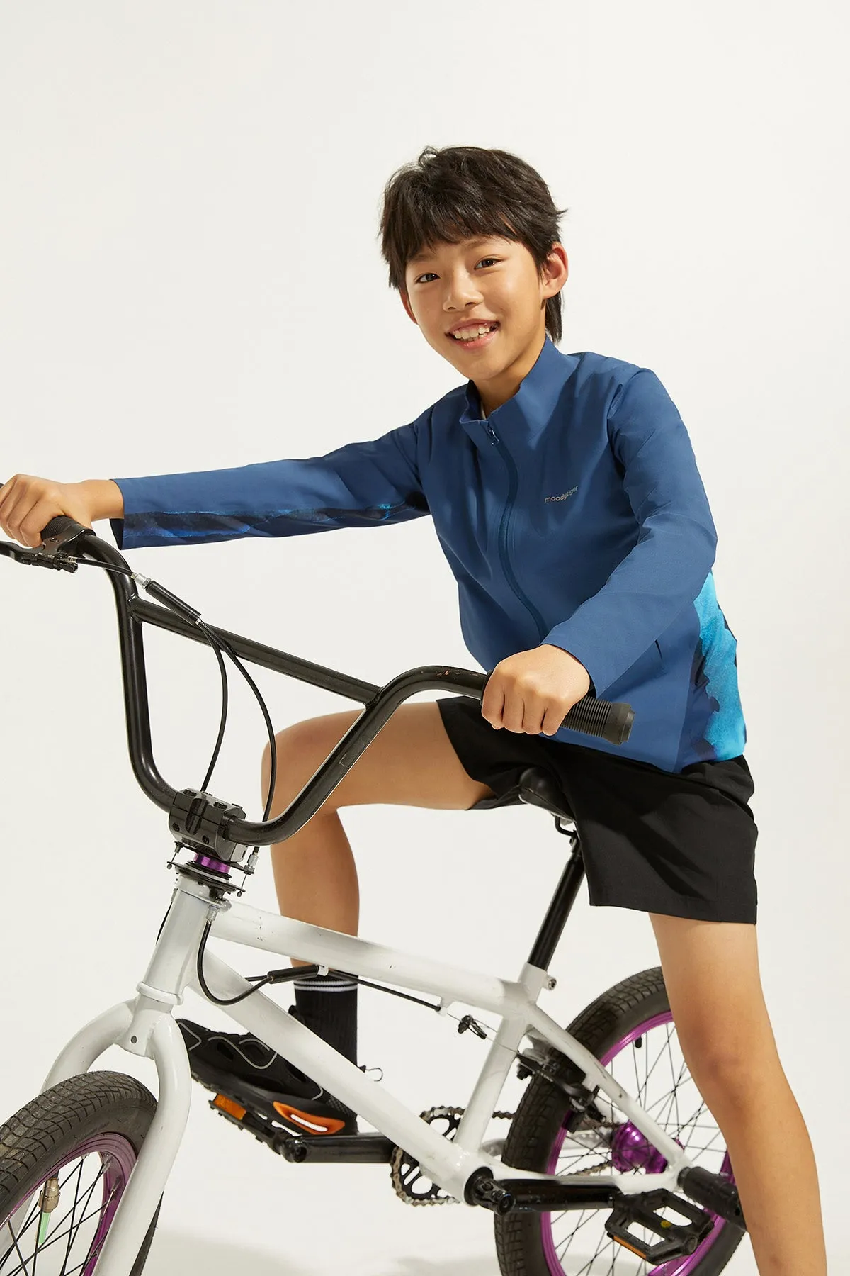 Pocket Seamless Breezy Jacket
