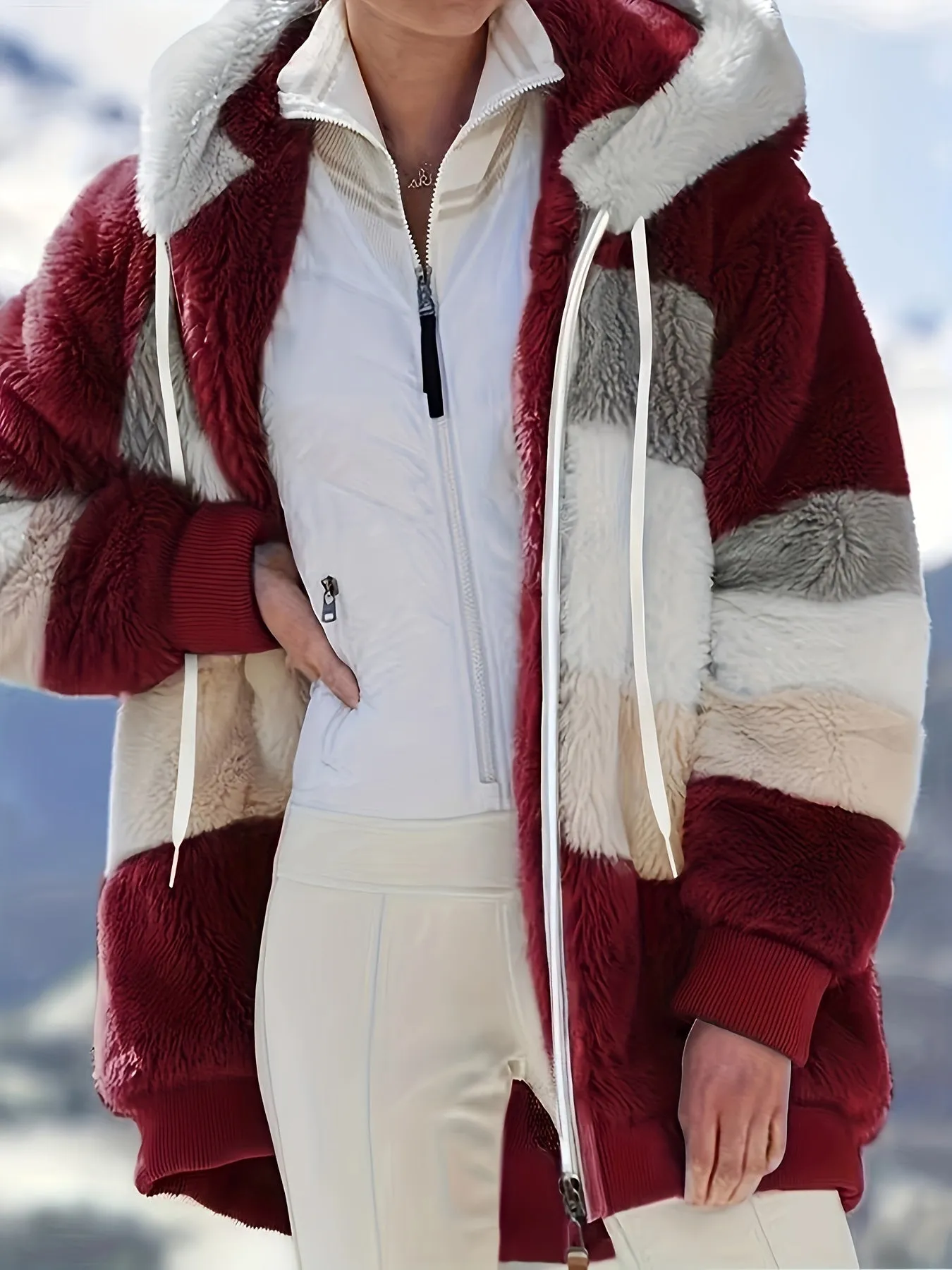 Ultimate Warm Hooded Coat with Drawstring Detail - Your Go-To Choice for Staying Cozy and Stylish in All Seasons
